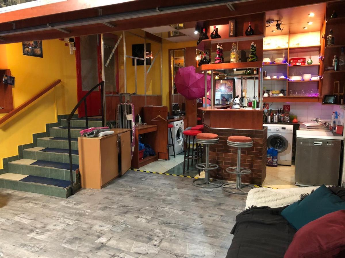 Whole Basement Former Pub2 For Stag Do, Men'S Cave Budapest Exterior foto