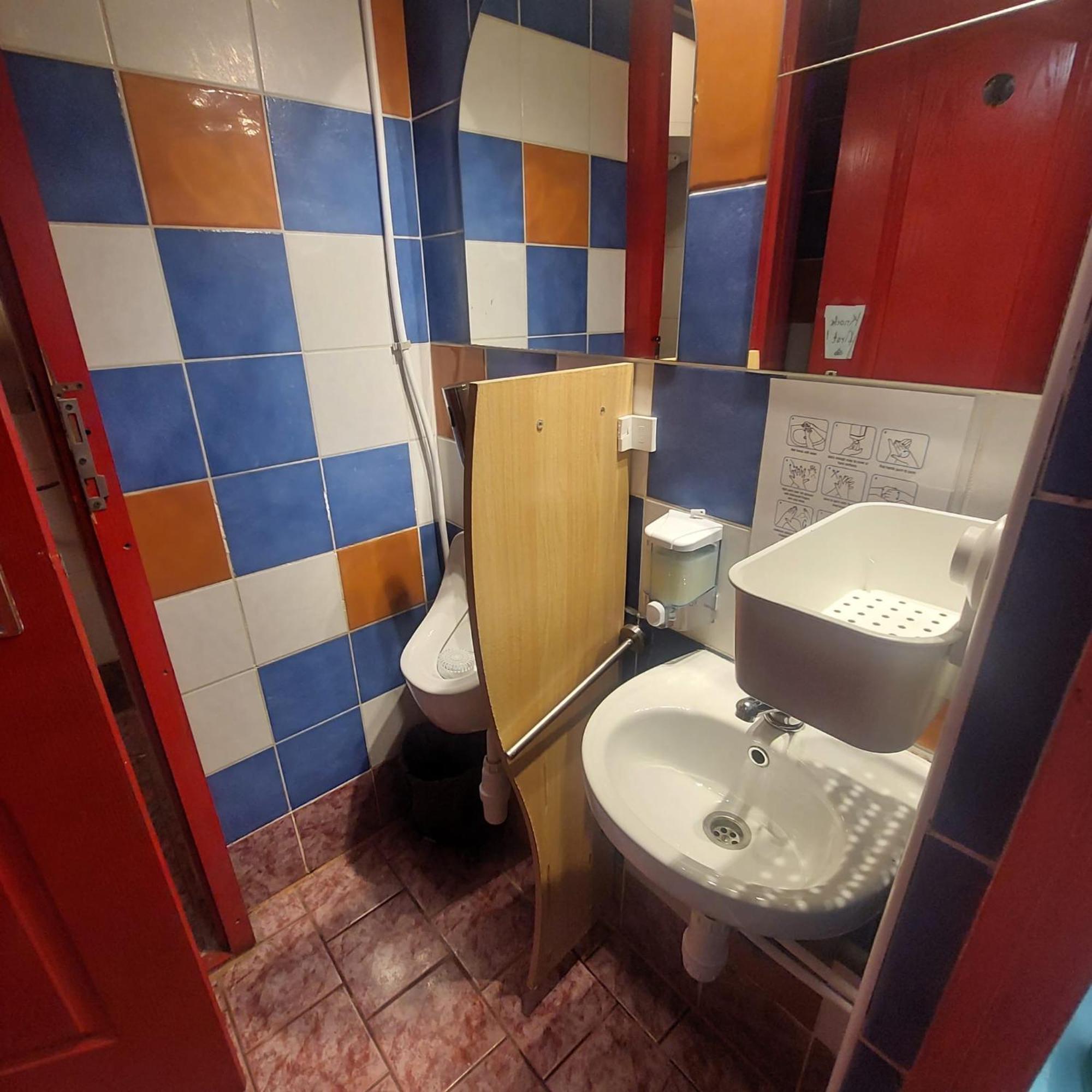 Whole Basement Former Pub2 For Stag Do, Men'S Cave Budapest Exterior foto